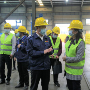 熱烈歡迎南寧市市場監督管理局領導一行蒞臨縱覽集團參觀指導 ... ...