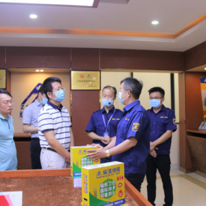 國家市場監督管理總局領導一行蒞臨縱覽集團調研指導工作