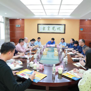 政企共贏  助力高質量發展——廣西市場監督管理局到縱覽集團 開展政策研究調研指導 ...